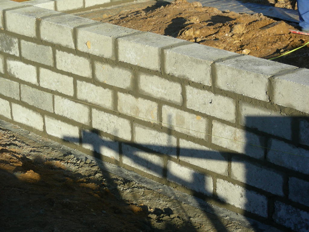 __indywidualny_Pisaniak_1_IZ_SSO_ZDJ_20101027_Weleszczuk_tydzien_42_sciany_fundamentowe.JPG